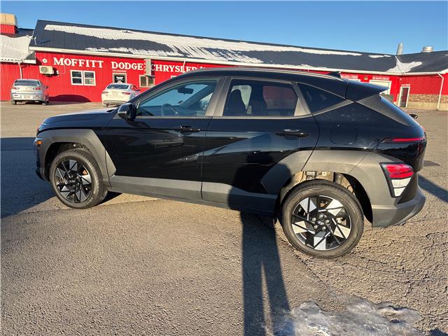 2024 Hyundai Kona  (Stk: 24572A) in Oak Bay - Image 2 of 5