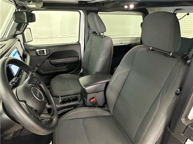 2024 Jeep Wrangler Sport (Stk: 43317J) in Belleville - Image 8 of 21