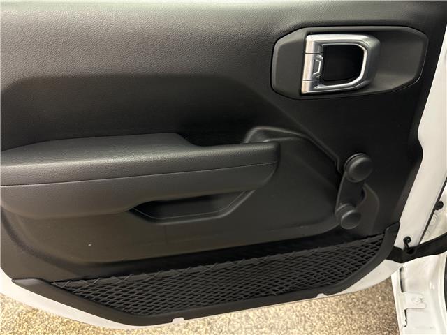 2024 Jeep Wrangler Sport (Stk: 43317J) in Belleville - Image 10 of 21