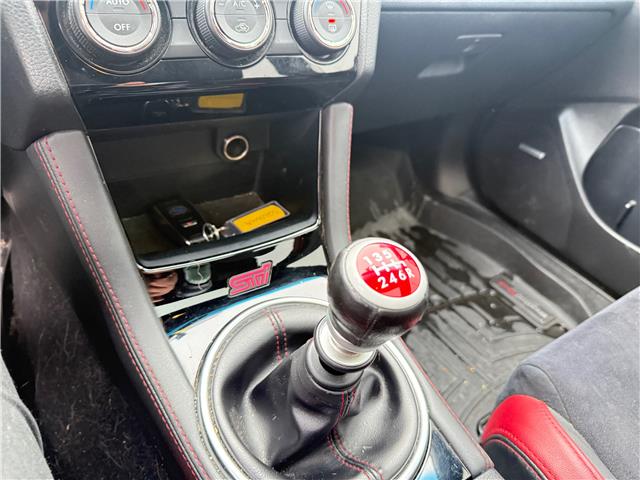 2018 Subaru WRX STI Sport-tech w/Wing (Stk: S26064A) in Newmarket - Image 11 of 13