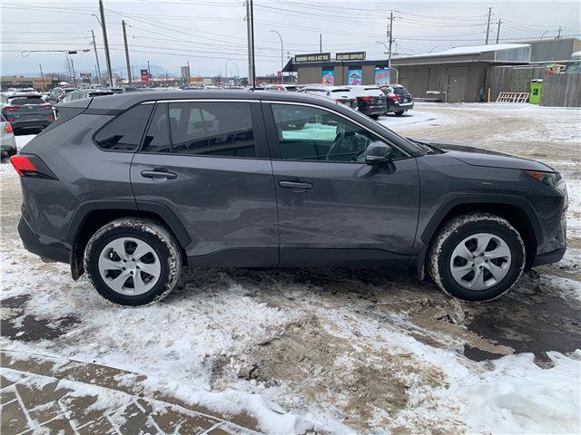 2024 Toyota RAV4 LE (Stk: 32822A) in Thunder Bay - Image 3 of 11