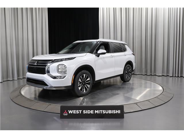2026 Mitsubishi Outlander LE (Stk: T26155) in Edmonton - Image 3 of 29