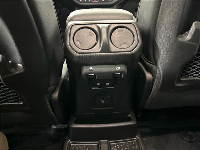 2024 Jeep Wrangler Sahara (Stk: 43318J) in Belleville - Image 9 of 28