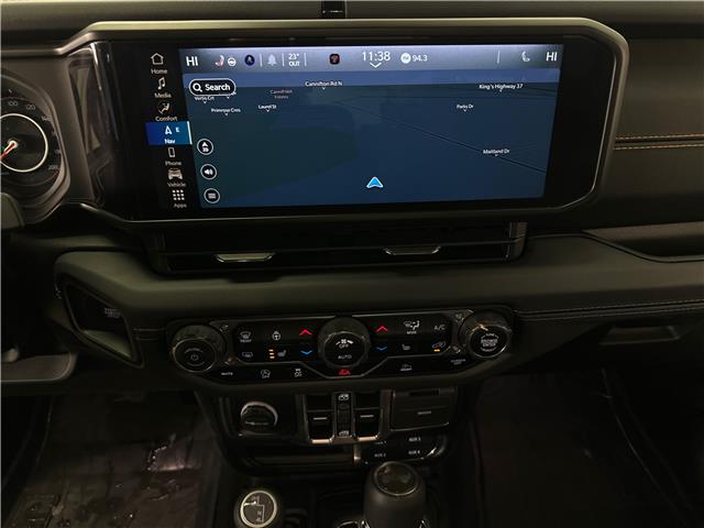 2024 Jeep Wrangler Sahara (Stk: 43318J) in Belleville - Image 17 of 28