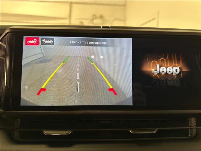 2024 Jeep Wrangler Sahara (Stk: 43318J) in Belleville - Image 20 of 28
