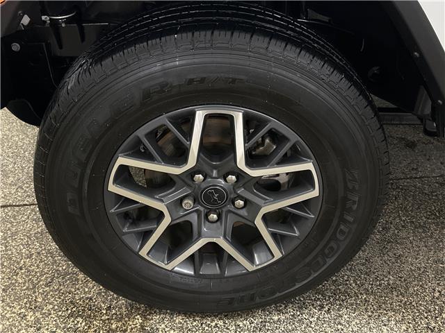 2024 Jeep Wrangler Sahara (Stk: 43318J) in Belleville - Image 28 of 28