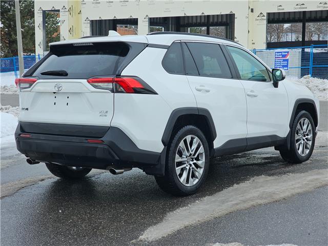 2019 Toyota RAV4 XLE (Stk: P3757A) in Bowmanville - Image 6 of 10