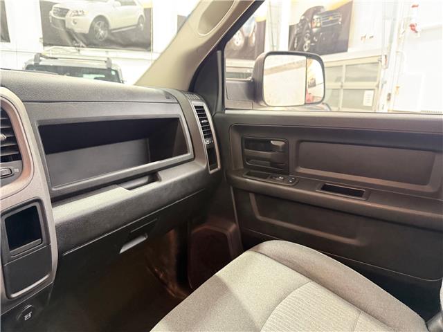 2021 RAM 1500 Classic Tradesman (Stk: C4017) in Saint-Eustache - Image 20 of 31