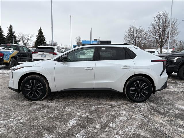 2026 Toyota bZ XLE (Stk: 26085) in Bowmanville - Image 3 of 6