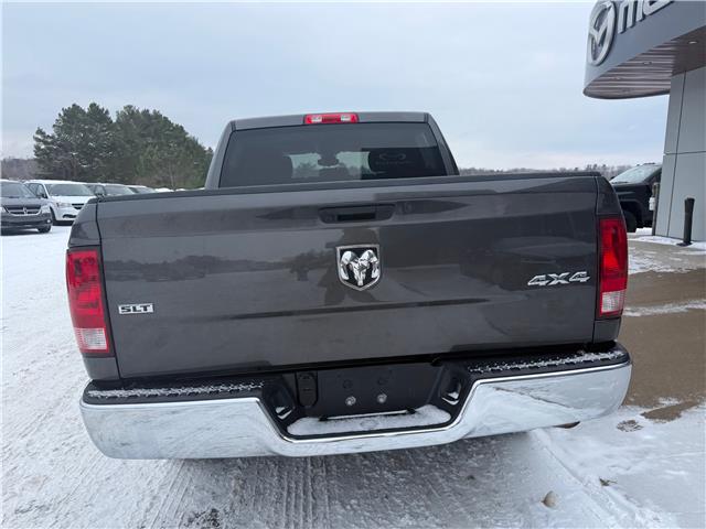 2023 RAM 1500 Classic SLT (Stk: 24700) in Pembroke - Image 13 of 26
