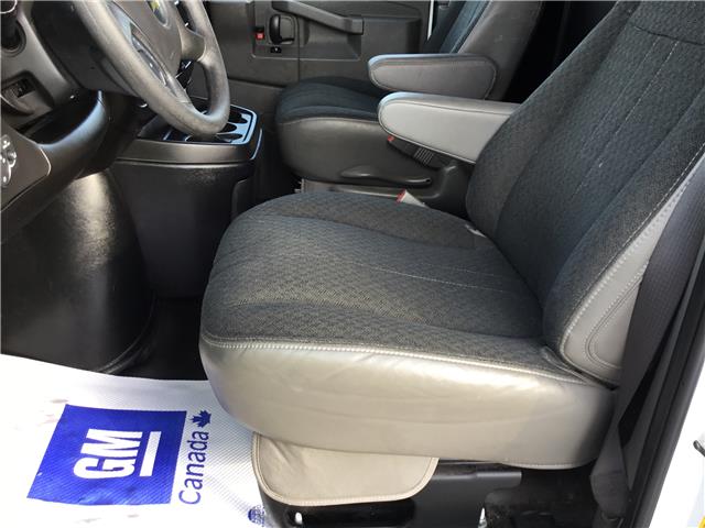 2024 Chevrolet Express 2500 Work Van (Stk: S2737) in Cornwall - Image 9 of 27