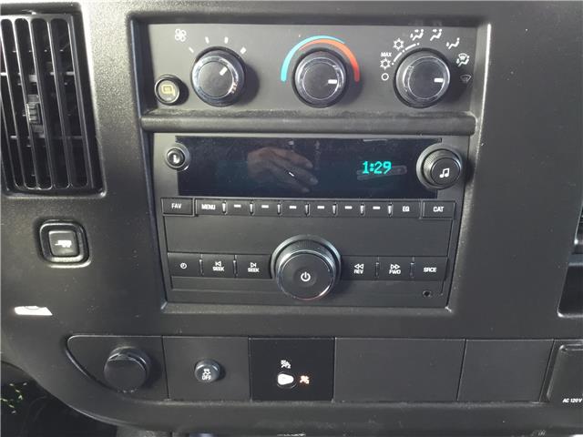 2024 Chevrolet Express 2500 Work Van (Stk: S2737) in Cornwall - Image 6 of 27