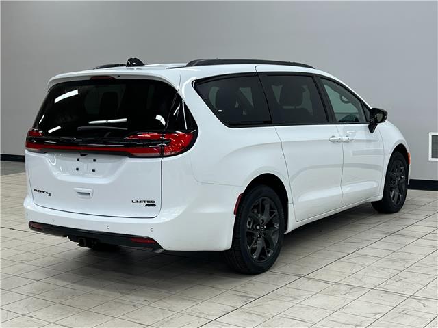 2026 Chrysler Pacifica Limited (Stk: R190907) in Courtenay - Image 7 of 17