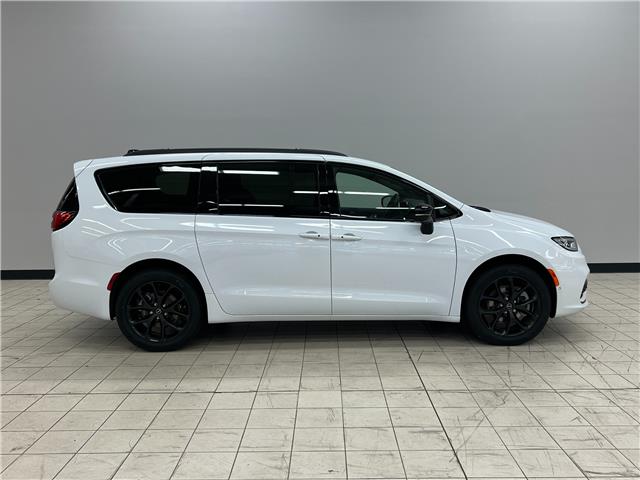 2026 Chrysler Pacifica Limited (Stk: R190907) in Courtenay - Image 8 of 17