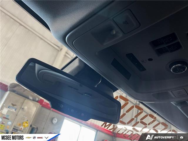 2020 GMC Yukon XL Denali (Stk: 301425) in Goderich - Image 22 of 26