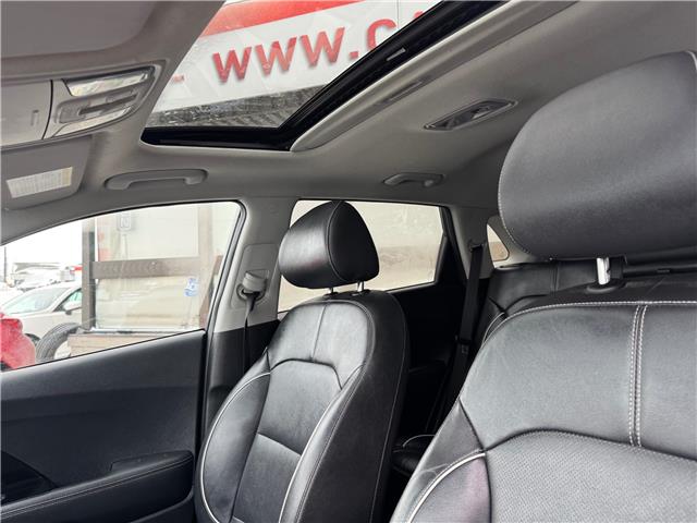 2019 Kia Niro EV SX Touring (Stk: 2511585) in Waterloo - Image 13 of 23 2019 Kia Niro EV SX Touring (Stk: 2511585) in Waterloo - Image 13 of 23
