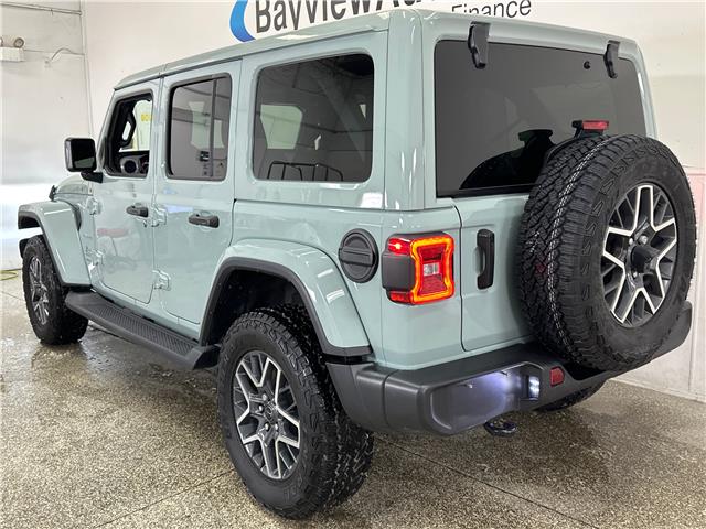 2024 Jeep Wrangler Sahara (Stk: 43319J) in Belleville - Image 5 of 27