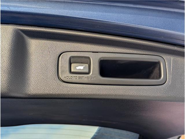 2023 Honda CR-V Hybrid Touring (Stk: WN26196AA) in Welland - Image 10 of 30
