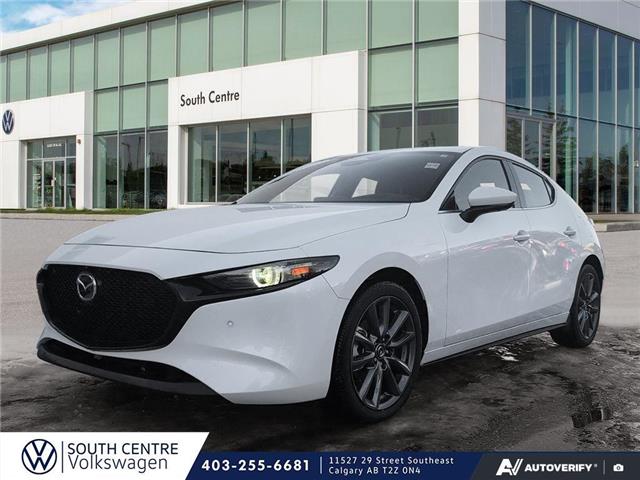 2025 Mazda Mazda3 Sport GT (Stk: SU7696) in Calgary - Image 1 of 24