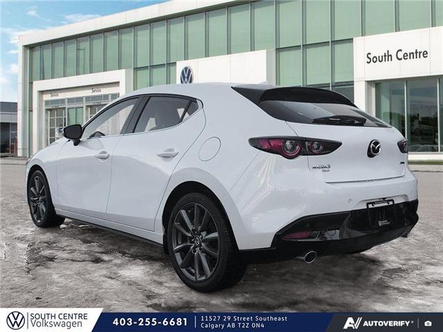 2025 Mazda Mazda3 Sport GT (Stk: SU7696) in Calgary - Image 4 of 24