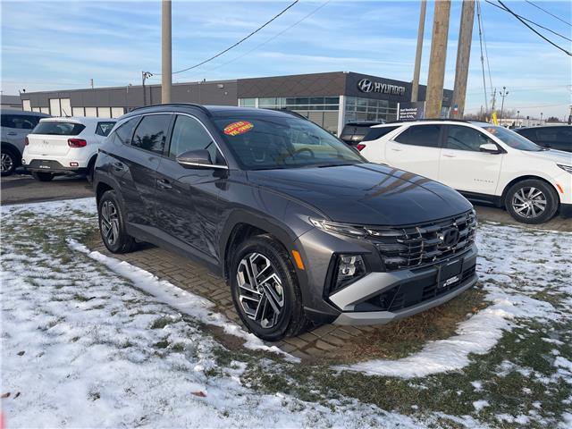 2025 Hyundai Tucson Hybrid Ultimate (Stk: DT050A) in Chatham - Image 1 of 27