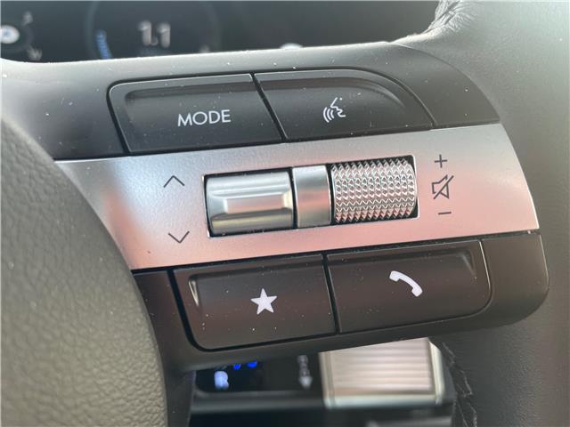 2025 Hyundai Tucson Hybrid Ultimate (Stk: DT050A) in Chatham - Image 14 of 27