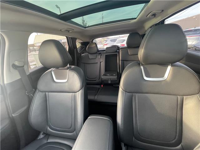2025 Hyundai Tucson Hybrid Ultimate (Stk: DT050A) in Chatham - Image 25 of 27