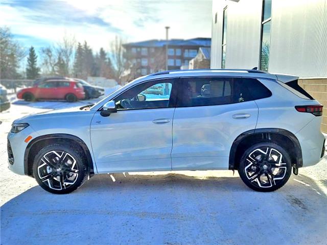 2026 Volkswagen Tiguan Highline Turbo R-Line (Stk: 260151) in Regina - Image 9 of 37
