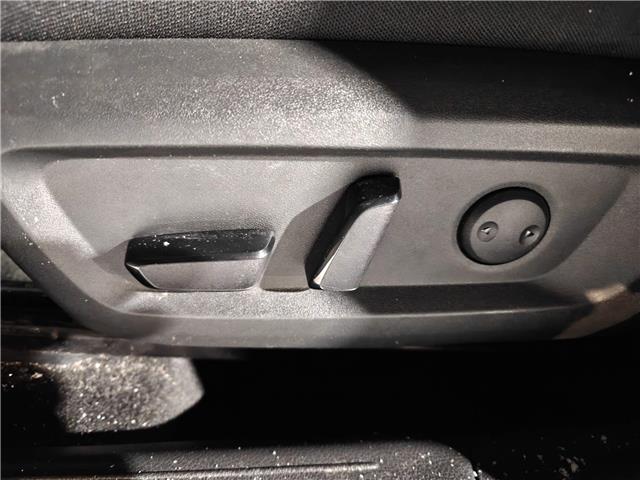 2021 Nissan Rogue SV in Ottawa - Image 14 of 23