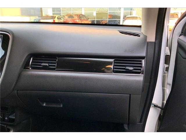 2019 Mitsubishi Outlander Plug-In Hybrid SE (Stk: TSP14591) in Sherwood Park - Image 14 of 30