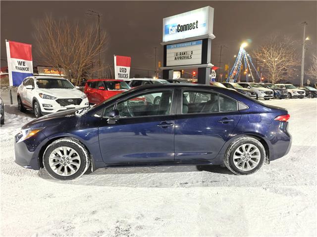 2022 Toyota Corolla LE in Ottawa - Image 2 of 19