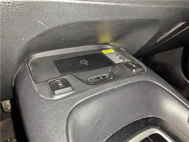 2022 Toyota Corolla LE in Ottawa - Image 12 of 19