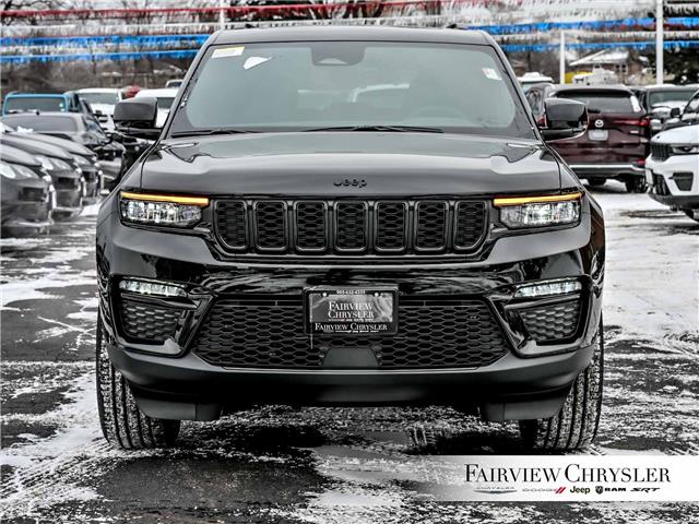 2025 Jeep Grand Cherokee Limited (Stk: SC2546) in Burlington - Image 2 of 32