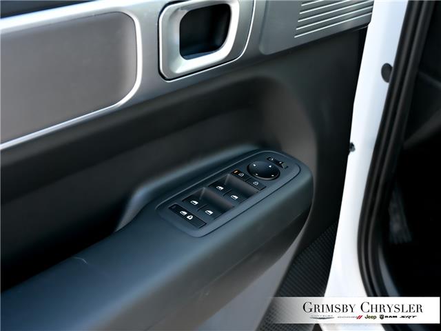 2024 Hyundai Santa Fe HEV Preferred (Stk: U6315) in Grimsby - Image 17 of 30
