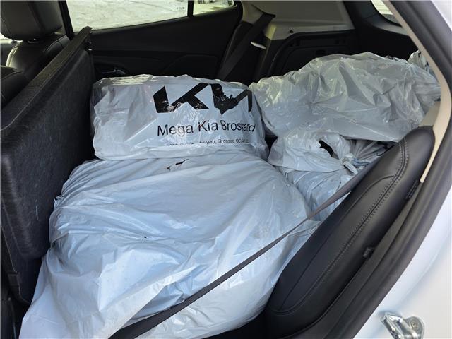 2019 Buick Encore Sport Touring in Kemptville - Image 16 of 16