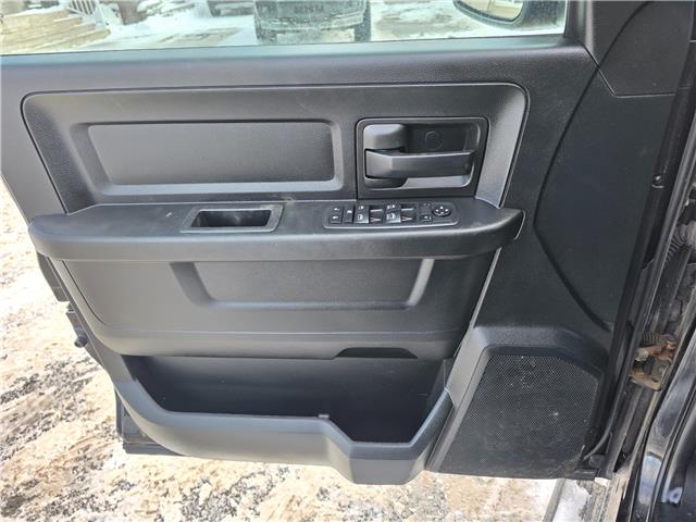 2019 RAM 1500 Classic ST in Kemptville - Image 11 of 16
