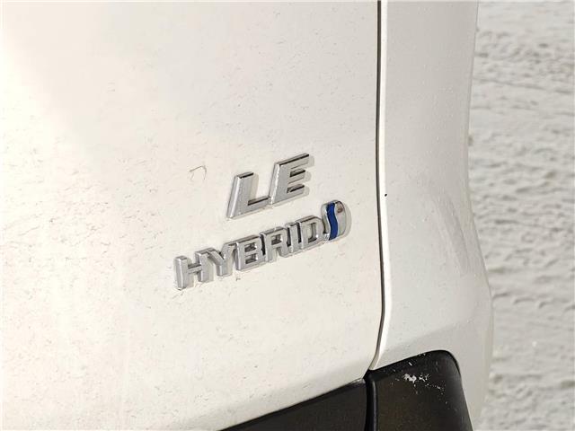 2022 Toyota RAV4 Hybrid LE in Ottawa - Image 5 of 21