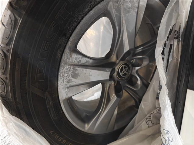 2022 Toyota RAV4 Hybrid LE in Ottawa - Image 17 of 21