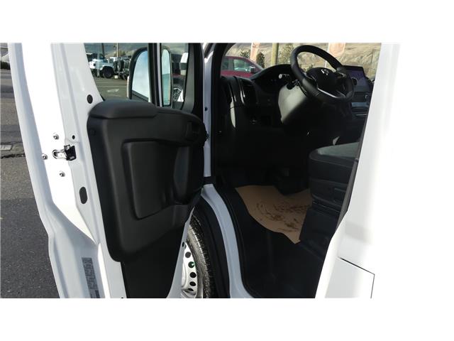 2025 RAM ProMaster 2500 High Roof (Stk: TS027) in Kamloops - Image 12 of 28