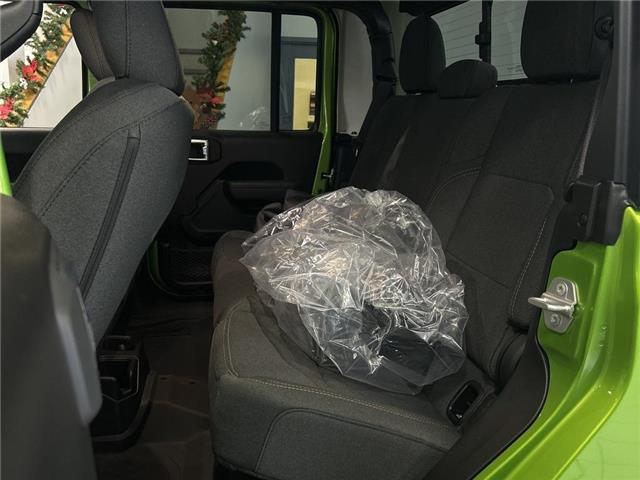 2026 Jeep Gladiator Sport S (Stk: 26-0029) in Toronto - Image 16 of 18