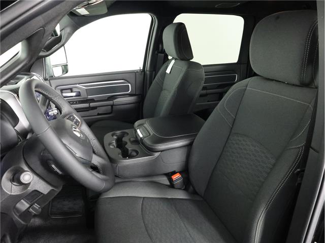 2025 RAM 5500 Chassis Tradesman/Big Horn (Stk: H20580) in Calgary - Image 16 of 24 2025 RAM 5500 Chassis Tradesman/Big Horn (Stk: H20580) in Calgary - Image 16 of 24