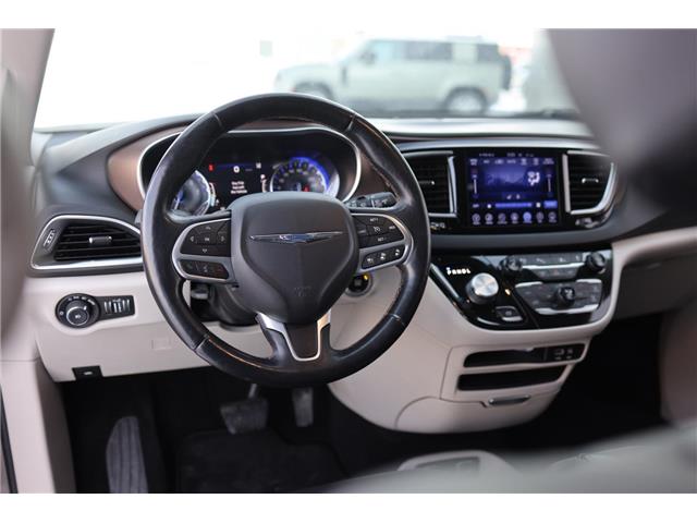2017 Chrysler Pacifica Touring-L Plus (Stk: PO85709) in London - Image 17 of 38