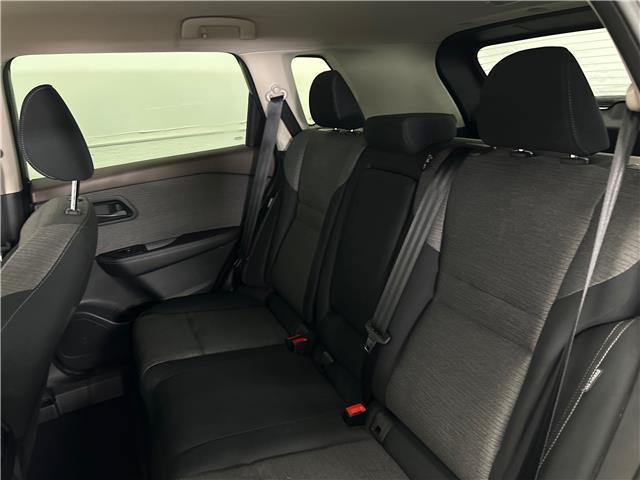 2022 Nissan Rogue S (Stk: 43296J) in Belleville - Image 7 of 24