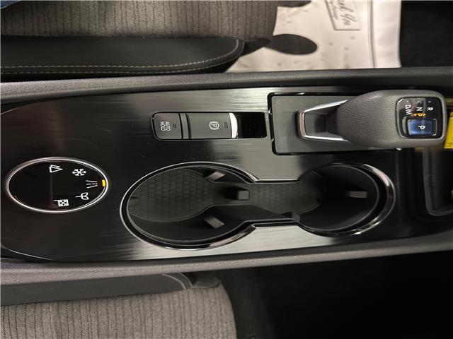 2022 Nissan Rogue S (Stk: 43296J) in Belleville - Image 17 of 24
