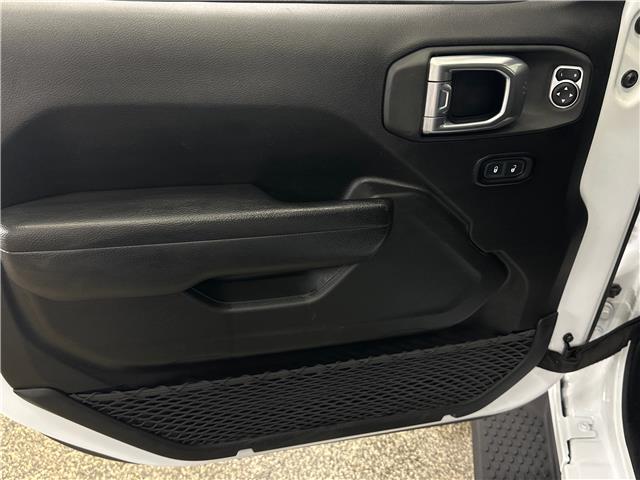 2023 Jeep Wrangler Willys (Stk: 43324J) in Belleville - Image 10 of 24