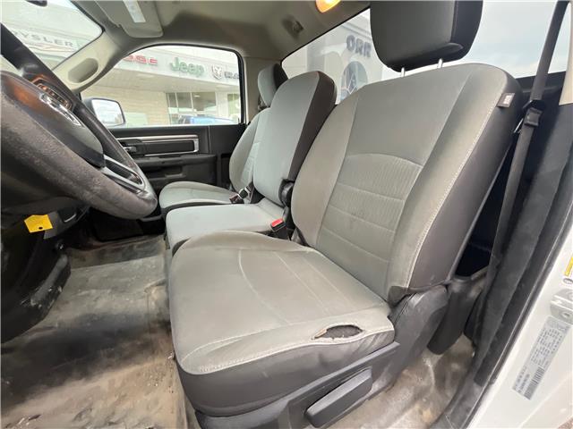 2021 RAM 1500 Classic Tradesman (Stk: 21-929L) in Sarnia - Image 10 of 17