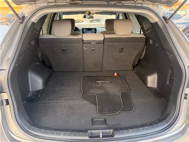 2017 Hyundai Santa Fe Sport 2.4 Base in Sarnia - Image 5 of 22