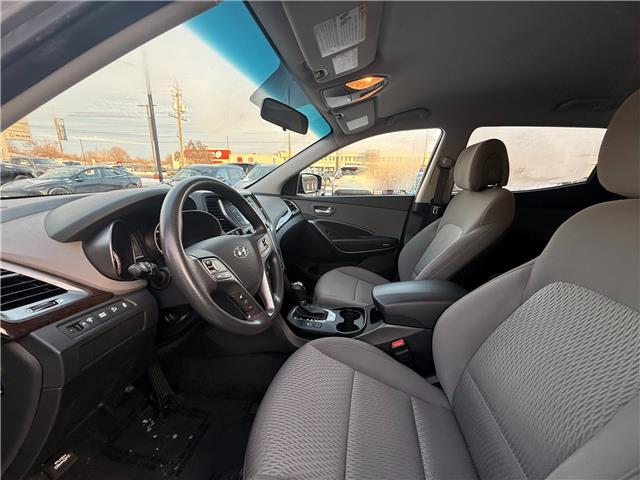 2017 Hyundai Santa Fe Sport 2.4 Base in Sarnia - Image 10 of 22