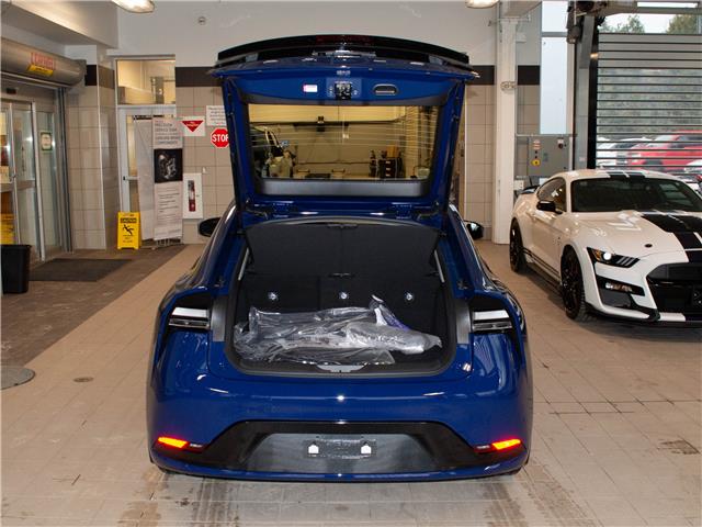 2026 Toyota Prius Plug-In Hybrid XSE (Stk: 26528) in Kingston - Image 8 of 15