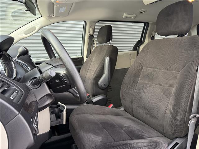 2013 Dodge Grand Caravan SE/SXT (Stk: UM042) in London - Image 8 of 27